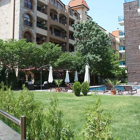 Апарт-отель Sun Gate 3*